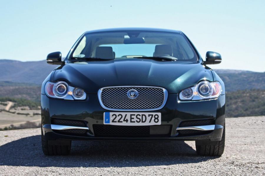  Jaguar XFR 2009 года  (фото 47 из 141)